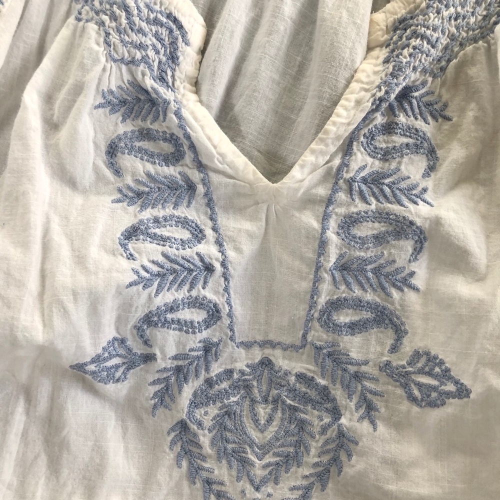 Vintage embroidered beaut
